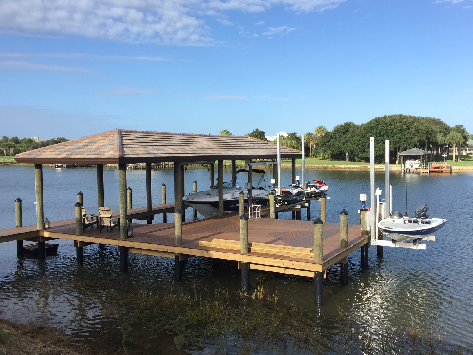 Personal Watercraft Lifts HiTide